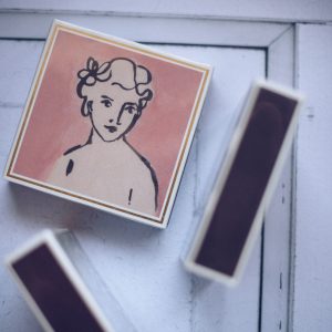 Divine - Luxury matches - Imagen 3